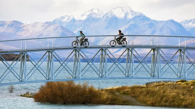 Outdoor activities in Australia and New Zealand